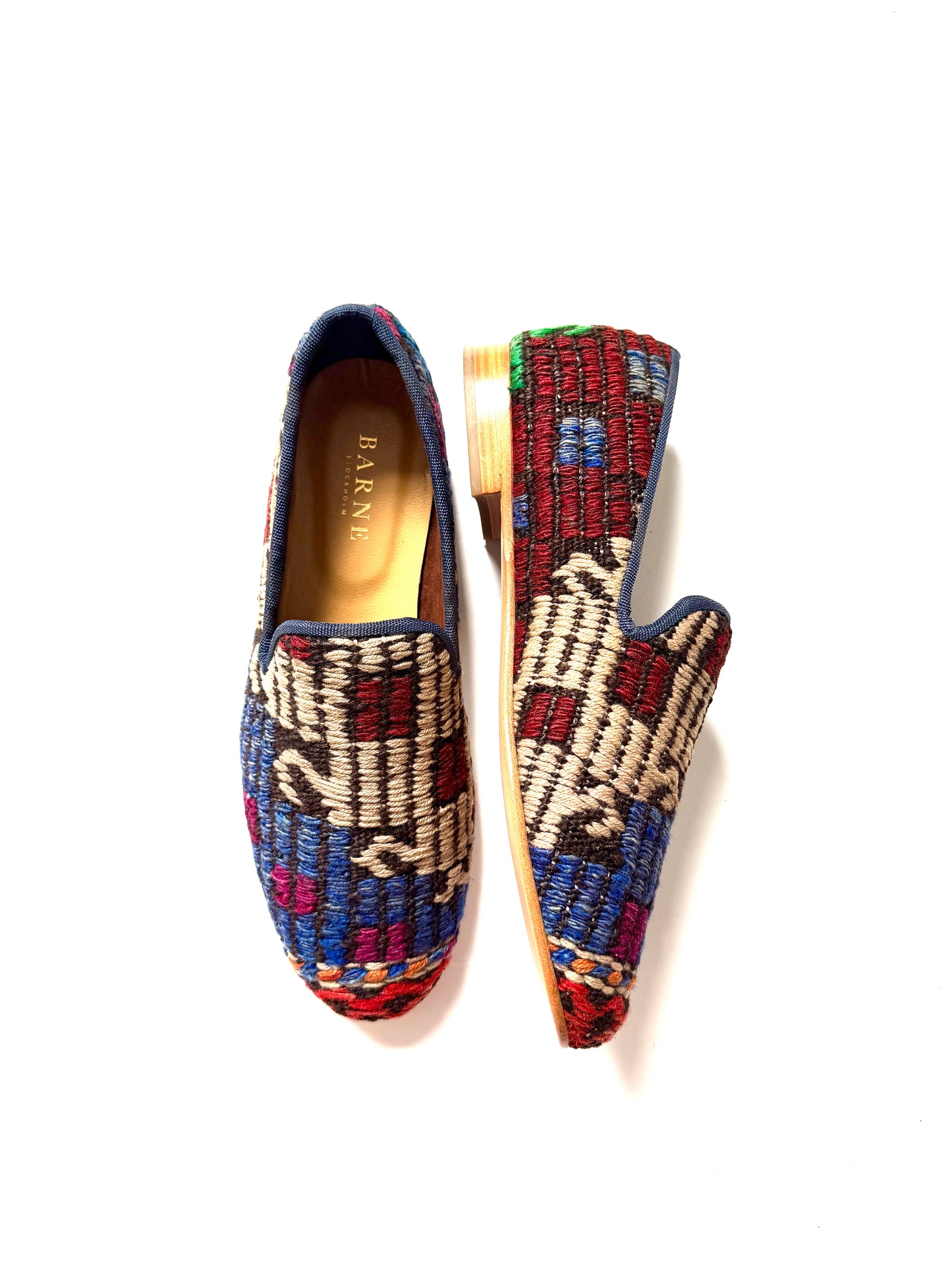 M EU SIZE 46