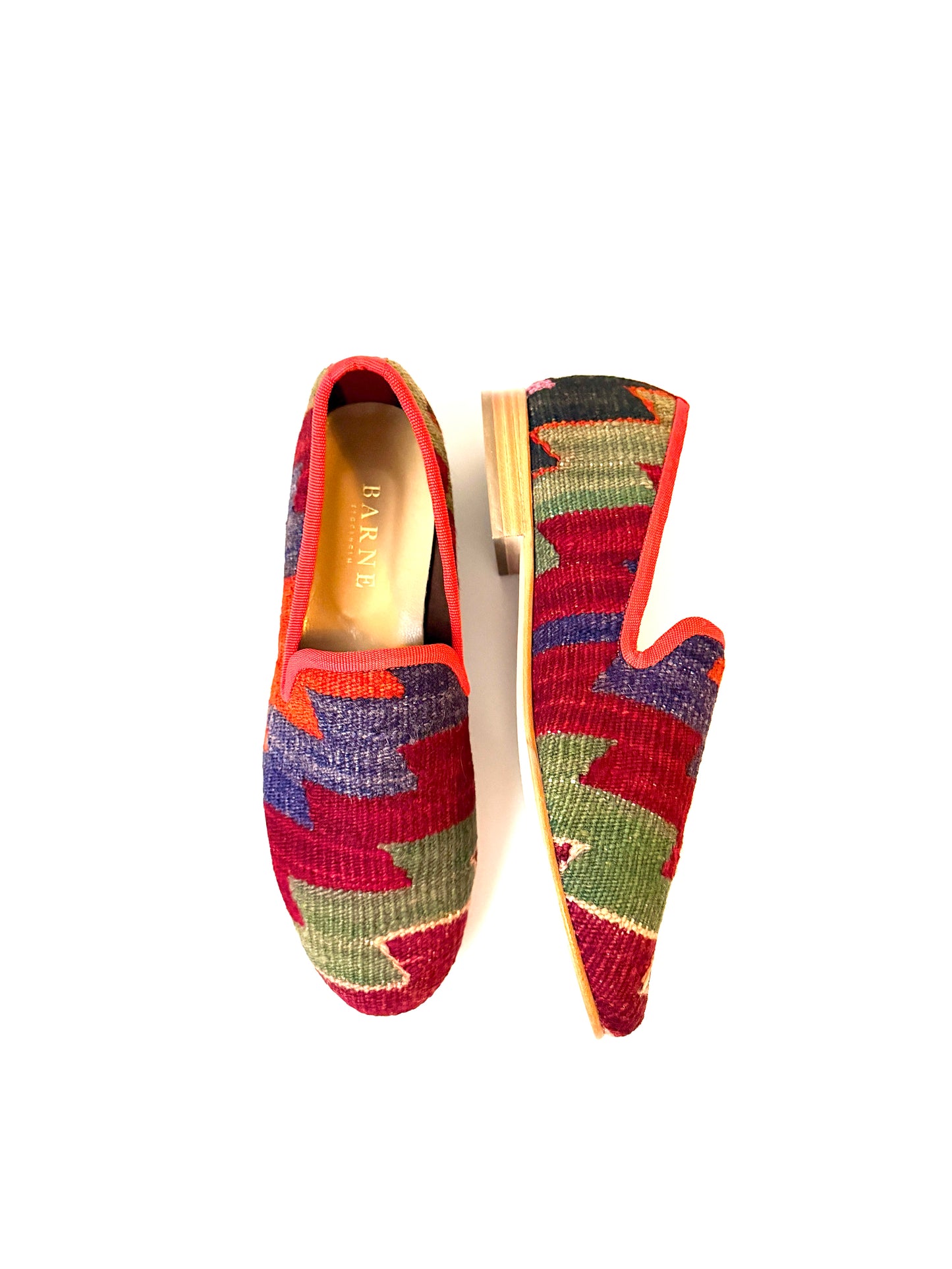 M EU SIZE 43
