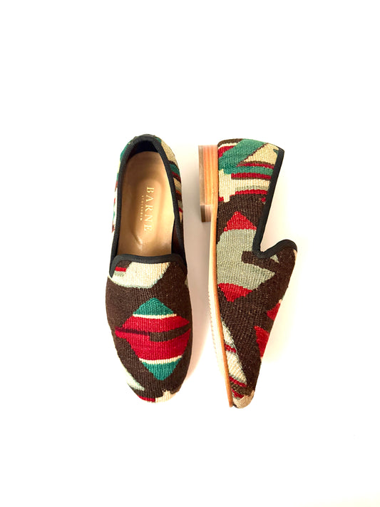 M EU SIZE 42